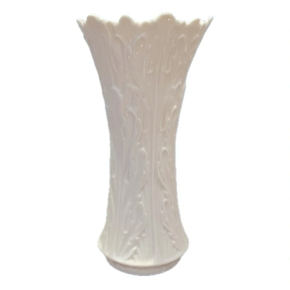 Vintage 80s Lenox Classic Off White Porcelain Woodland Leaf Pattern Vase/Pitcher